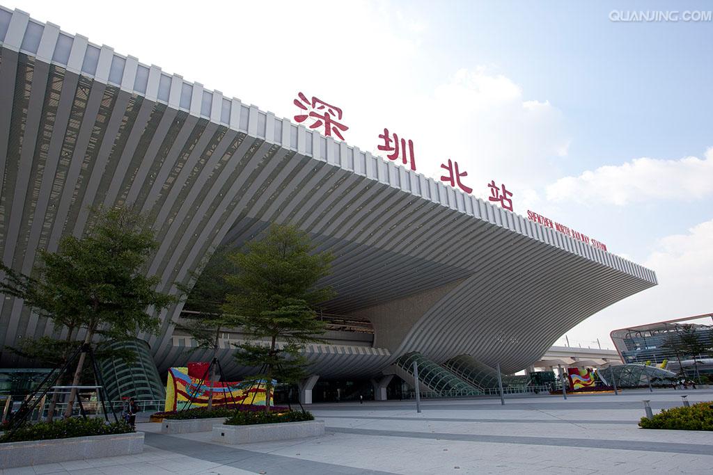 深圳北站设置即停即走区域,并于2018年1月24日对东,西广场停车场功能
