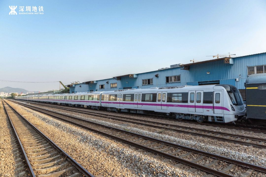 【深圳】地铁8号线首列车安排上了,明年可以坐地铁去