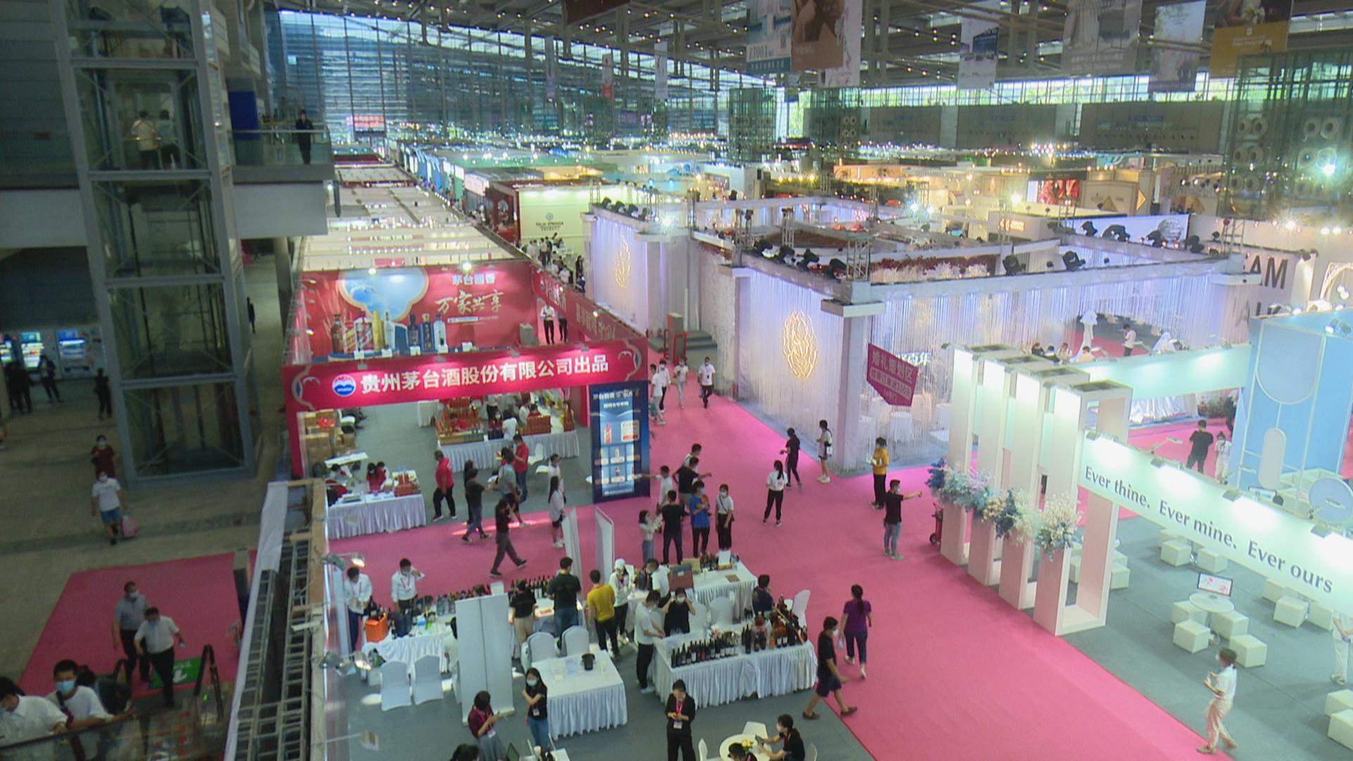 因疫情婚礼延迟的看过来深圳婚博会开幕啦