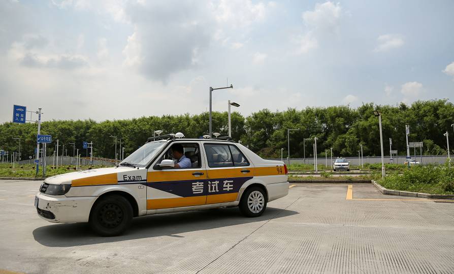 深圳交警权威解读:驾考新规10月实施 到底难不难?