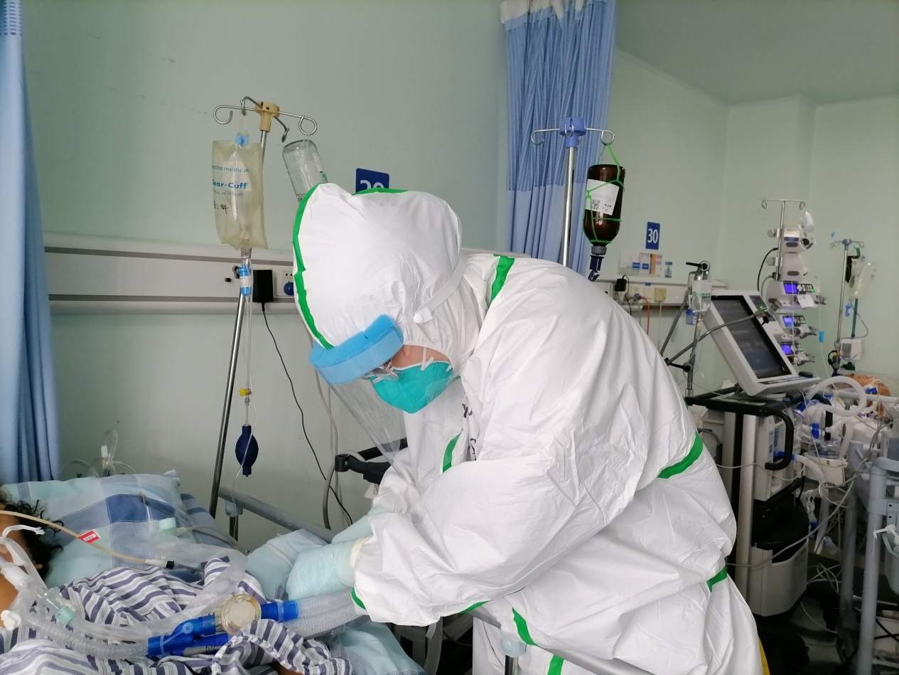 深圳防疫医护人员照片图片